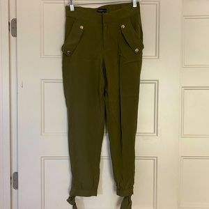 Guess Dress Pants
